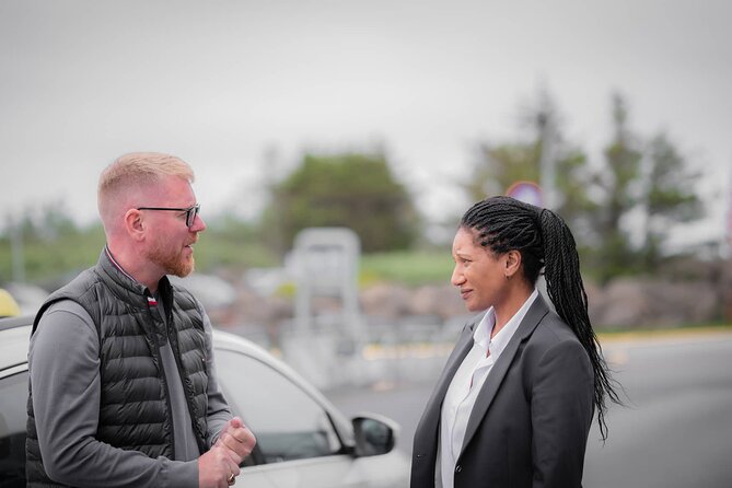 Private Keflavik Airport/Reykjavik Harbour Transfers - Keflavik to Reykjavik in about 40 minutes: what the transfer actually feels like