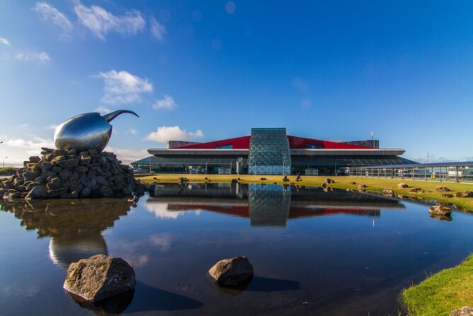 Private Keflavik Airport/Reykjavik Harbour Transfers - Weather and timing: the real planning lever for Iceland transfers