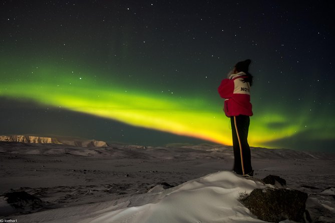 Private Northern lights with photographs - What happens if the lights are weak—or if the weather ruins the plan