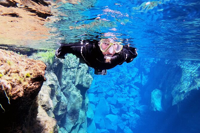 Private Silfra Snorkeling 6 p. group - Meet on Location - with Underwater Photos - Inside Silfra at Stop 1: the snorkel session, safety, and timing