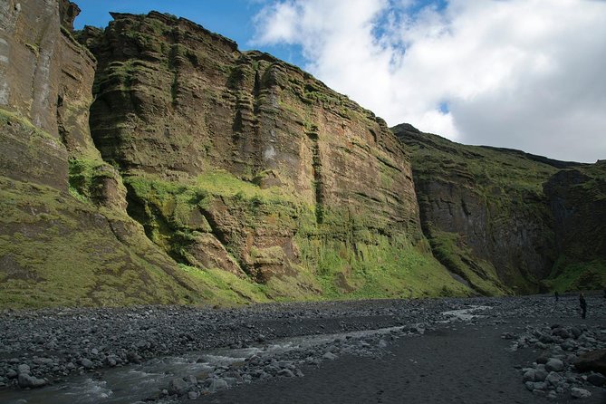 Private Thorsmork Super Jeep Tour - Stop 1: Seljalandsfoss and the 30-minute photo ritual