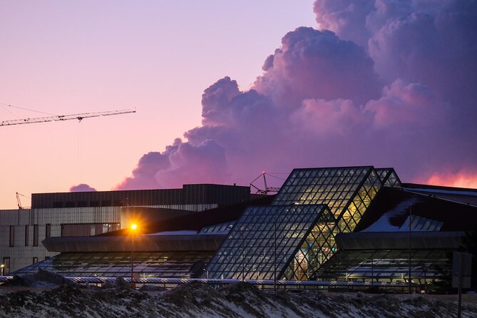 Private Transfer from or to International Airport Keflavik - KEF - What to watch for before you go