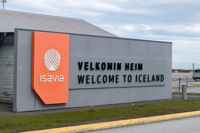 Private Transfer from/to Keflavik Airport (KEF) - Reykjavík Drop-Off: Doorstep Convenience Beats “One More Step”