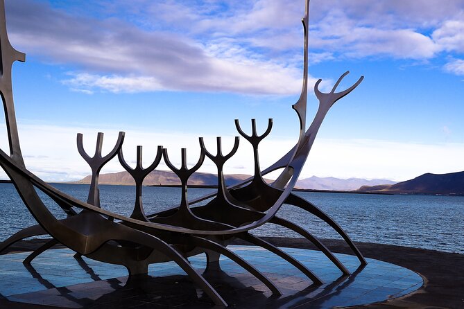Private Transfer Service from Hotels in Reykjavik to Cruise Ship Terminal - Cruise Terminal Pickup With a Name Sign
