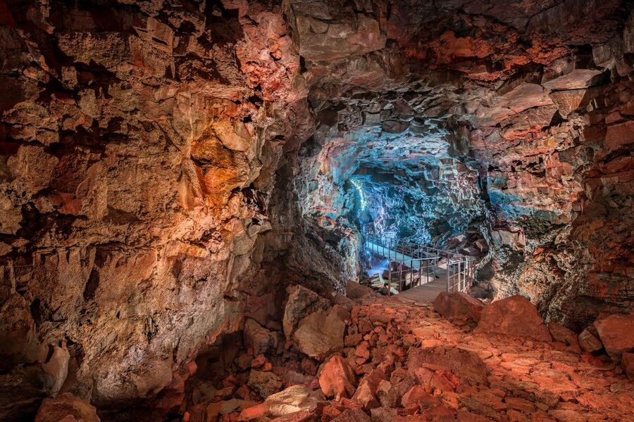 Raufarhólshellir Lava Tunnel: Underground Expedition - Inside the Lava Tube: Ever-Changing Colors, Ice Details, and Real Geology
