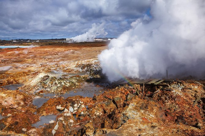 Reykjanes peninsula - Gunnuhver Hot Springs: steam, sulfur, and a ghost name