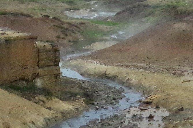 Reykjanes peninsula- Geopark and much more. Private tour - Private pickup and Wi‑Fi comfort around the peninsula
