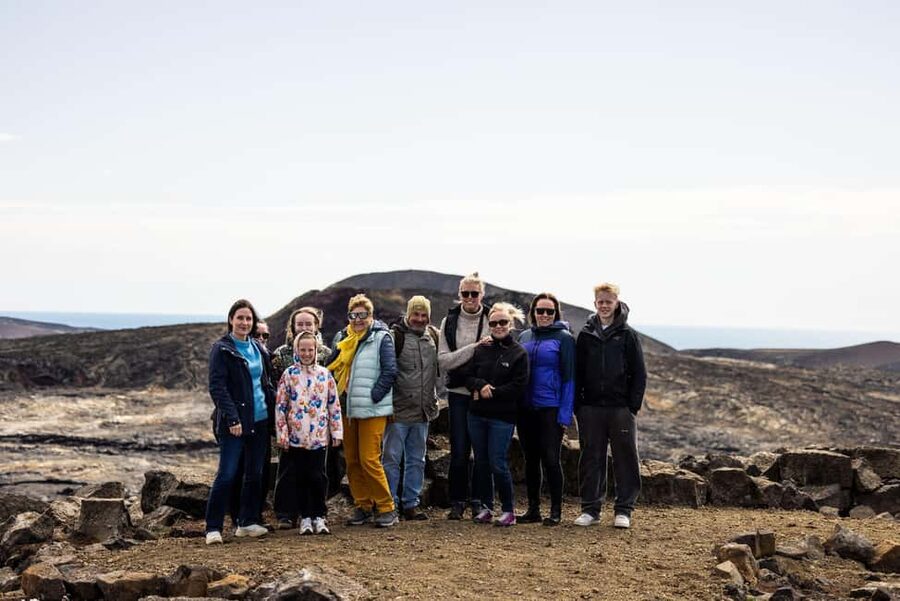 Reykjanes Peninsula: Super Jeep Volcano Shuttle Tour - When the volcano is active: how the route changes