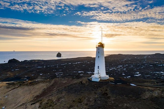 Reykjanes Peninsula Tour - Blue Lagoon: 2 hours in a volcanic spa, with entry cost and details you should know