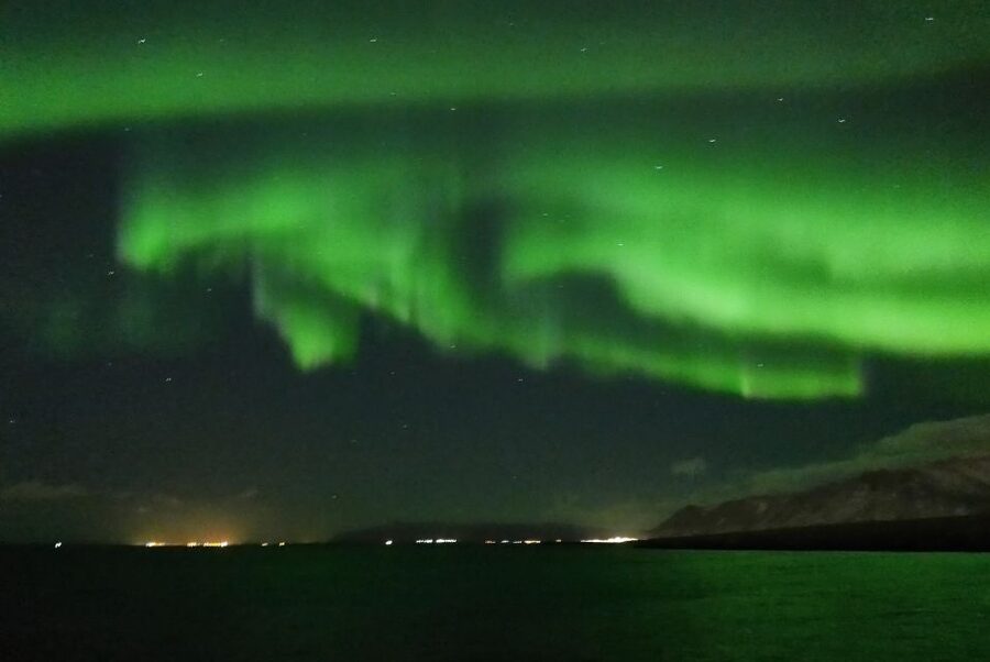 Reykjavik: 2-Hour Northern Lights by Boat with Backup Plan - Reykjavík Old Harbor departure and the Faxaflói Bay aurora search