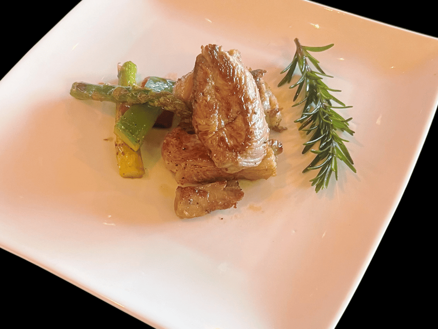 Reykjavík: 7-Course Teppanyaki Tasting Menu with Fire Show - Who should book this teppanyaki evening?