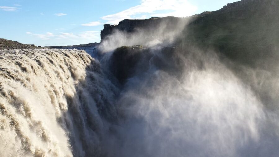 Reykjavik: 8-Day Small Group Circle of Iceland Tour - The Golden Circle Day: Þingvellir, Geysir, and Gullfoss in One Flow