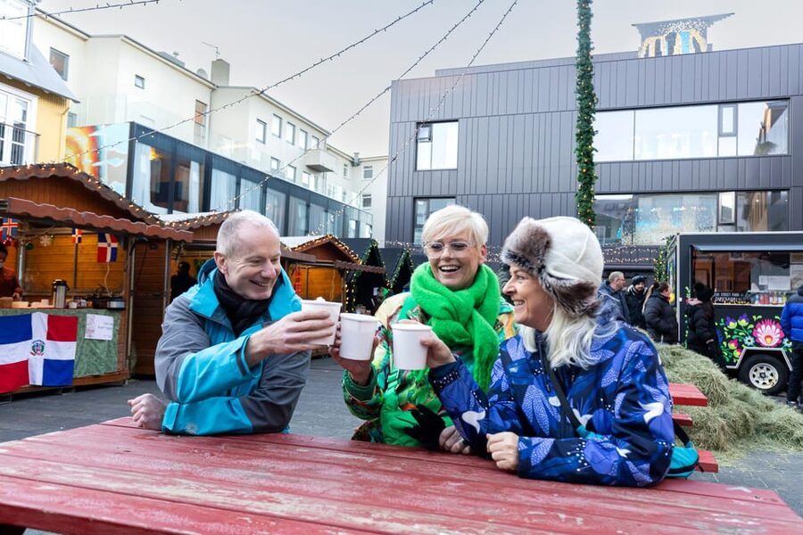 Reykjavik: Christmas Food Tour with Tastings and Drinks - Should You Book This Reykjavik Christmas Food Tour?