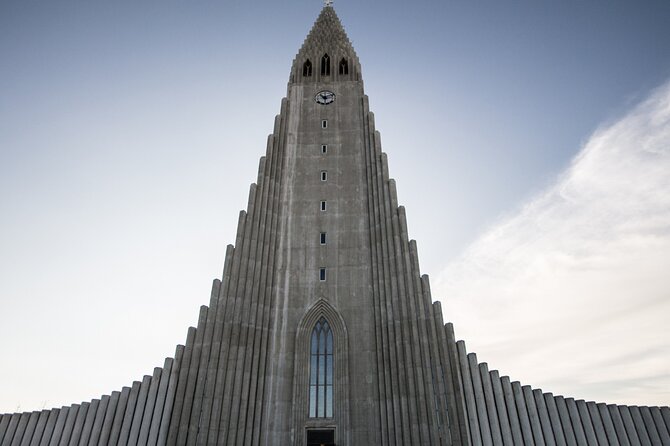 Reykjavik City Private Tour - Stop 2: Hofdi House along the waterfront and the Cold War meeting place