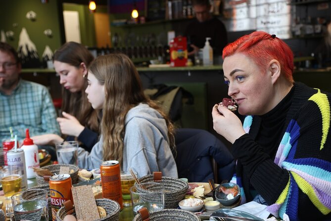 Reykjavik Food Tour - Supermarket Tour & Lunch at Microbrewery - Why this supermarket-to-microbrewery plan works