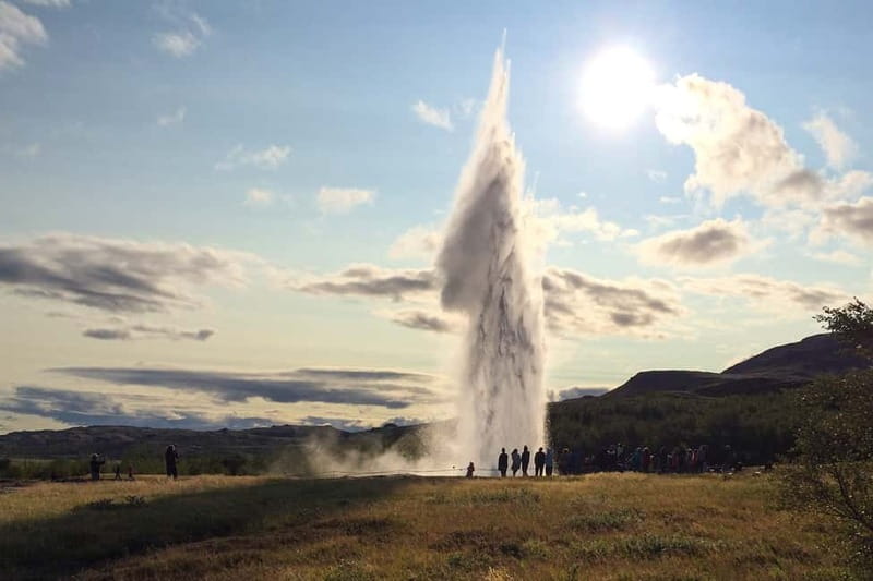 Reykjavik: Full-Day Golden Circle & Geothermal Greenhouse - Who this tour is best for (and who should skip it)