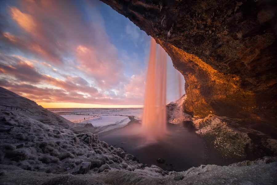 Reykjavik: Glacier Hike & South Coast Day Tour - A full-day South Coast sampler from Reykjavik