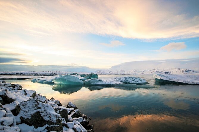 Reykjavik: Glacier Lagoon, Diamond Beach & South Coast Day Tour - Food, restrooms, and dressing for a long day of “on the move”