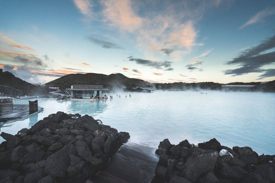 Reykjavík: Golden Circle, Blue Lagoon & Northern Lights Tour - The Night Shift: How Northern Lights Hunting Actually Feels