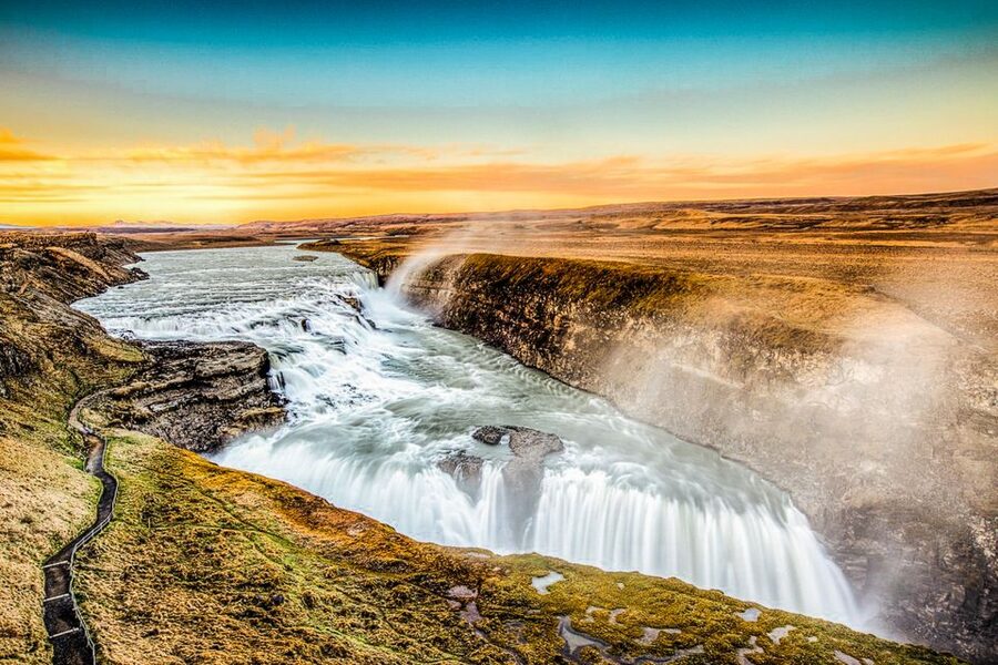 Reykjavik: Golden Circle Full-Day Tour with Kerid Crater - The Hveragerði Break: A Quick Reset Before the Main Stops