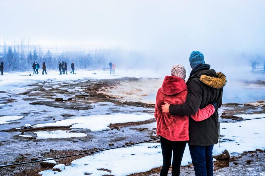 Reykjavik: Golden Circle Full-Day Tour with Kerid Crater - Gullfoss Waterfall: Feeling the Spray Without Losing the Moment