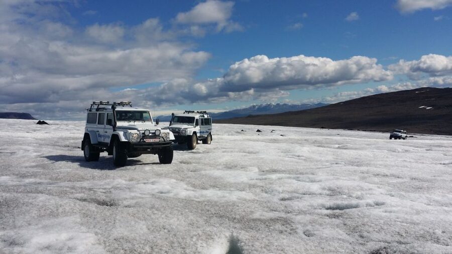 Reykjavik: Golden Circle & Langjökull Glacier on a Jeep - Golden Circle + Langjökull by jeep: why this combo works