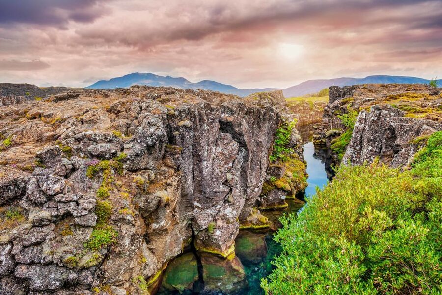 Reykjavík: Golden Circle Minibus Tour & Blue Lagoon Transfer - Gullfoss Waterfall: When the World Gets Loud