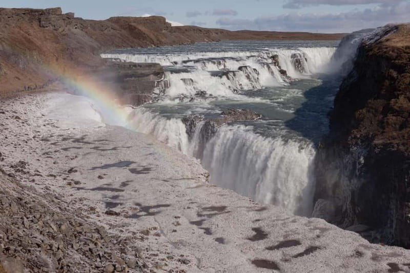 Reykjavik: Golden Circle Super Jeep and Snowmobile Tour - Gullfoss: the Golden Falls and the steps you should plan for