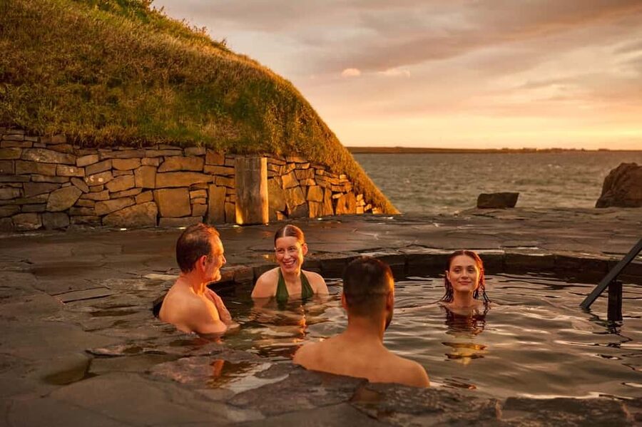 Reykjavik: Golden Circle Tour and Sky Lagoon Entry Ticket - Price and value: does $285 feel fair?