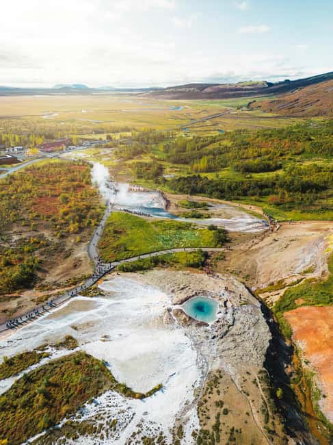 Reykjavik: Golden Circle & Waterfalls in Chinese冰岛黄金圈中文一日团 - Þingvellir National Park: UNESCO Ground and Tectonic Plate Walking