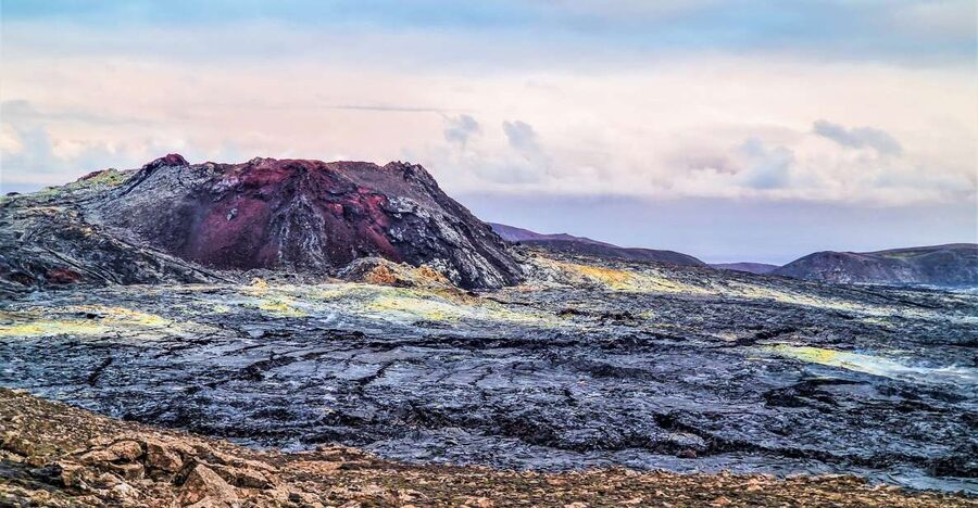 Reykjavík: Guided Afternoon Hiking Tour to New Volcano Site - The Peninsula Drive: How the Guide Makes the Geology Click