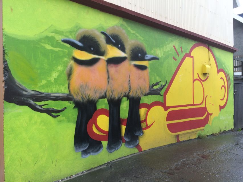 Reykjavik: Guided City Walking Tour - Parliament, City Hall, and that quiet old-street pause you’ll want to revisit