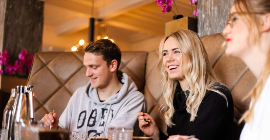 Reykjavik: Guided Foodie Walking Tour with 6 Tastings - Reykjavik Food Walk: What you’re really paying for