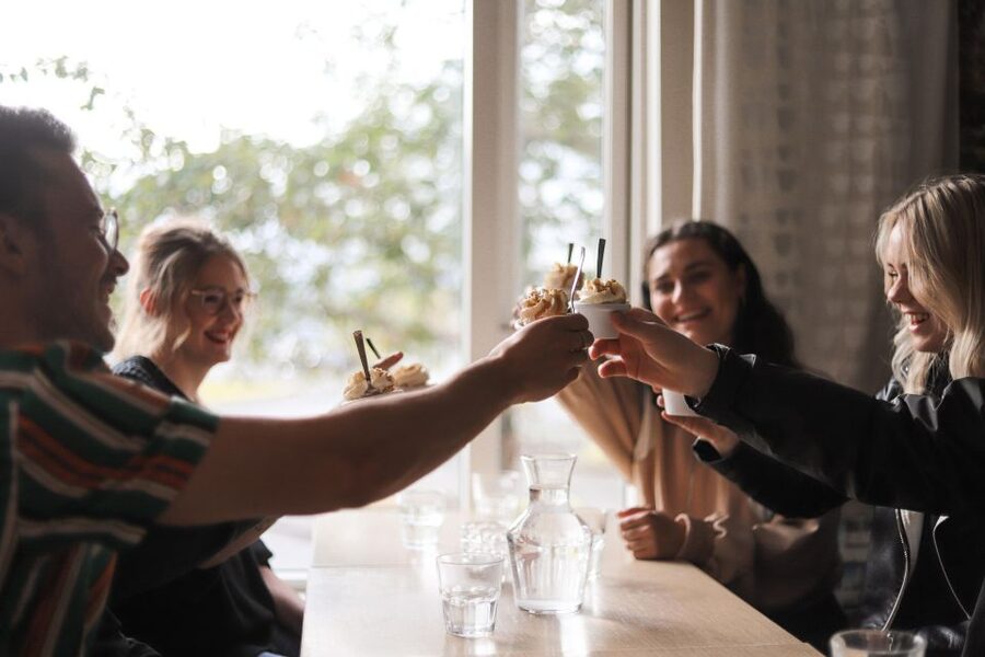 Reykjavik: Guided Foodie Walking Tour with 6 Tastings - Stop 1: Getting oriented with Icelandic starters