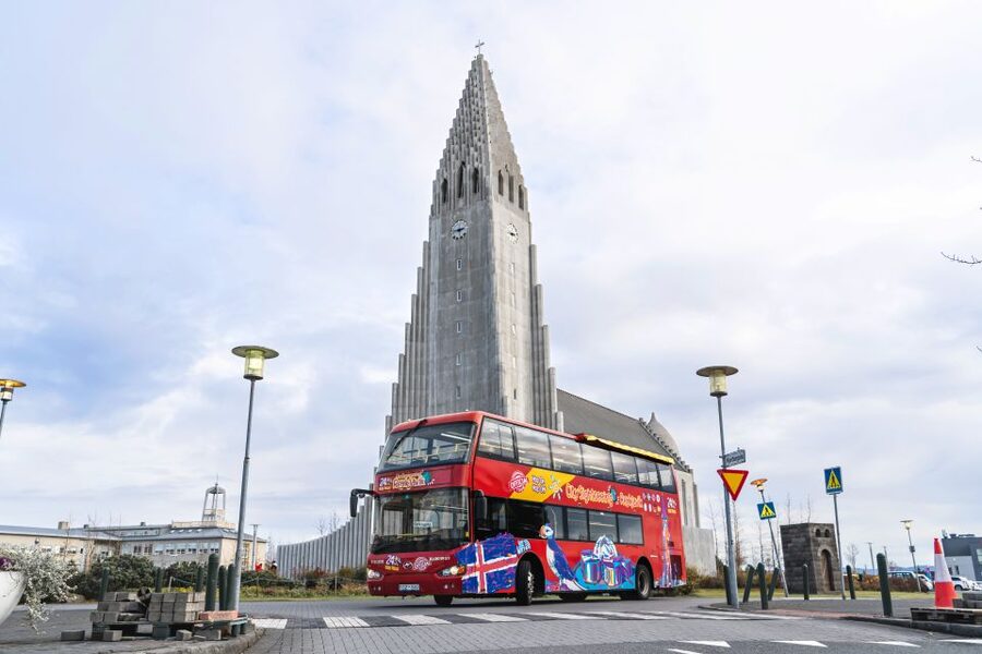 Reykjavík: Hop-On Hop-Off Bus and Perlan Museum Entry Ticket - Starting at Harpa Concert Hall: your easiest way to begin