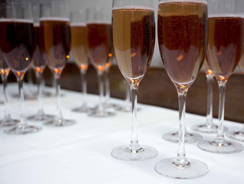 Reykjavik: New Year's Eve Fireworks Cruise - The Bar on Board: Drink Options Without Overthinking It