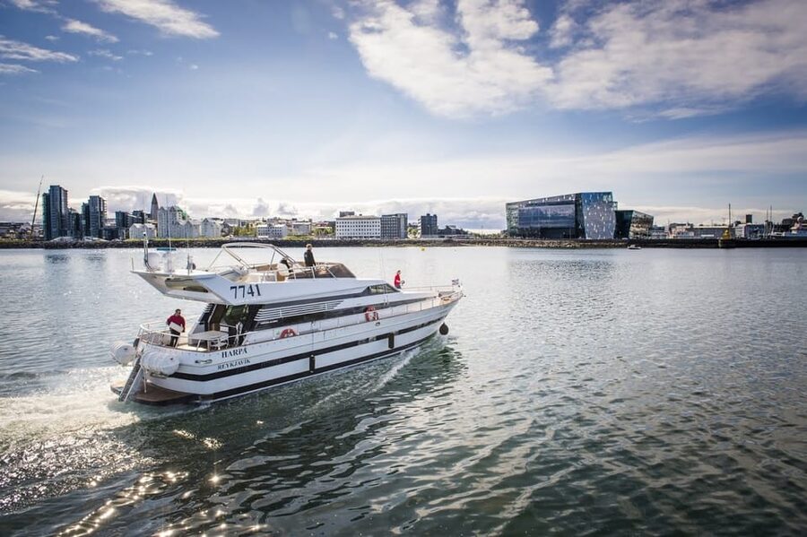 Reykjavík: New Year's Eve Northern Lights Yacht Cruise - Why this Reykjavík NYE cruise feels different from the shore