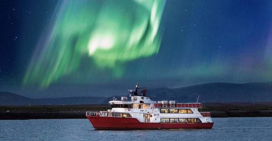 Reykjavík: Northern Lights Cruise - The 2.5-Hour Flow: What Happens After You Cast Off