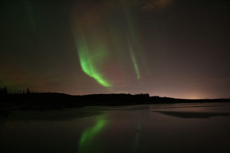 Reykjavik: Northern Lights Experience by Superjeep - Aurora colors: what you might see and how to keep expectations sane