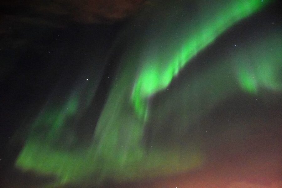 Reykjavik: Northern Lights Guided Boat Tour - Meeting the Lights: What the Crew Does When Conditions Shift