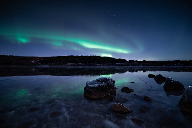 Reykjavik Northern Lights Tour with Professional Photographer - The weather reality: what happens if the aurora doesn’t show