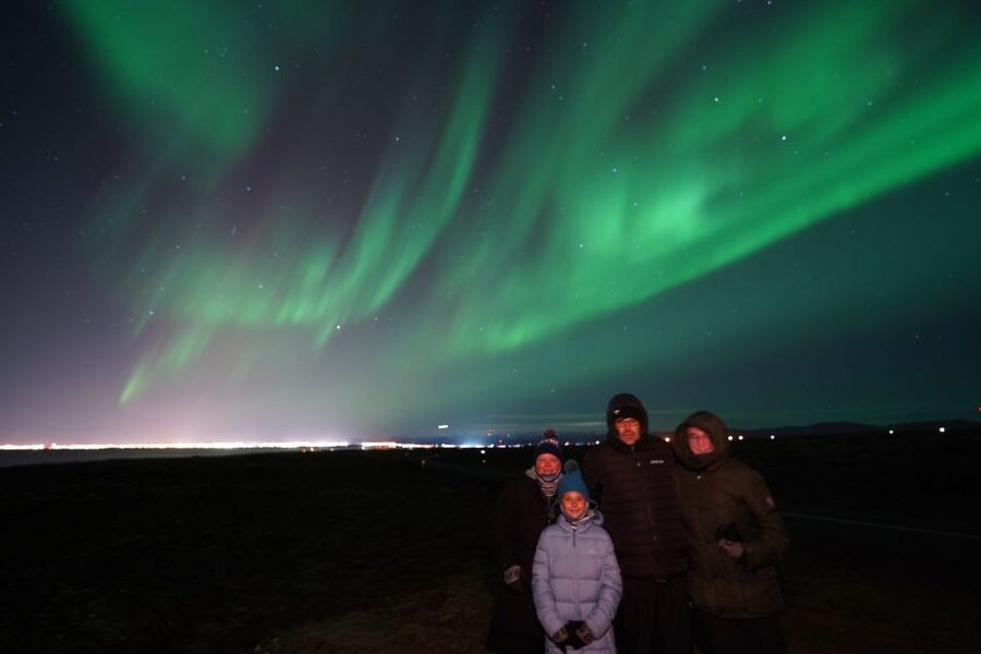 Reykjavik: Premium Northern Lights Tour with Free Photos - When the lights don’t show: how the tour handles the risk