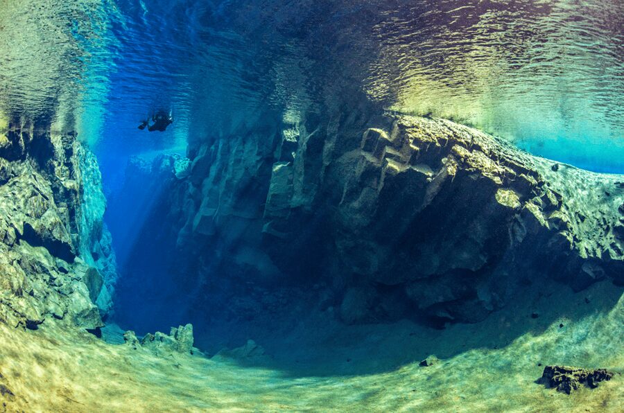 Reykjavík: Silfra Fissure Snorkeling between Two Continents - Small-group format and English instruction: helps more than you think