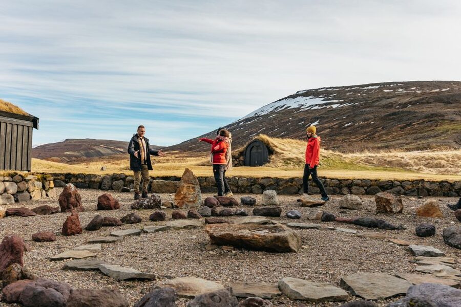 Reykjavik: Silver Circle Tour, Canyon Ride, & Thermal Baths - Deildartunguhver: the steam-and-power hot spring stop