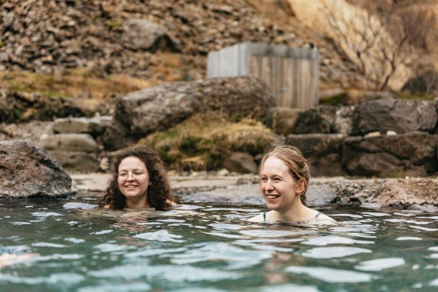 Reykjavik: Silver Circle Tour, Canyon Ride, & Thermal Baths - Lava Waterfalls: Hraunfossar’s nearly kilometer run
