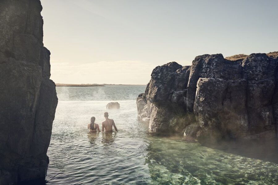 Reykjavik: Sky Lagoon Entrance Pass With 7-Step Spa Ritual - Entering Sky Lagoon: your first 30 minutes set the tone