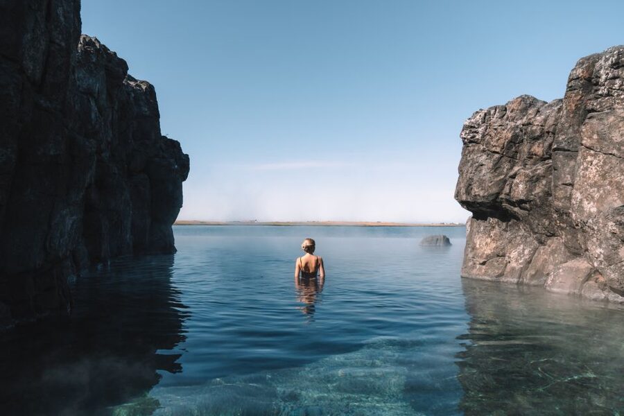 Reykjavik: Sky Lagoon Entrance Pass With 7-Step Spa Ritual - Timing tips: when to book for sunset, sunrise, and aurora vibes