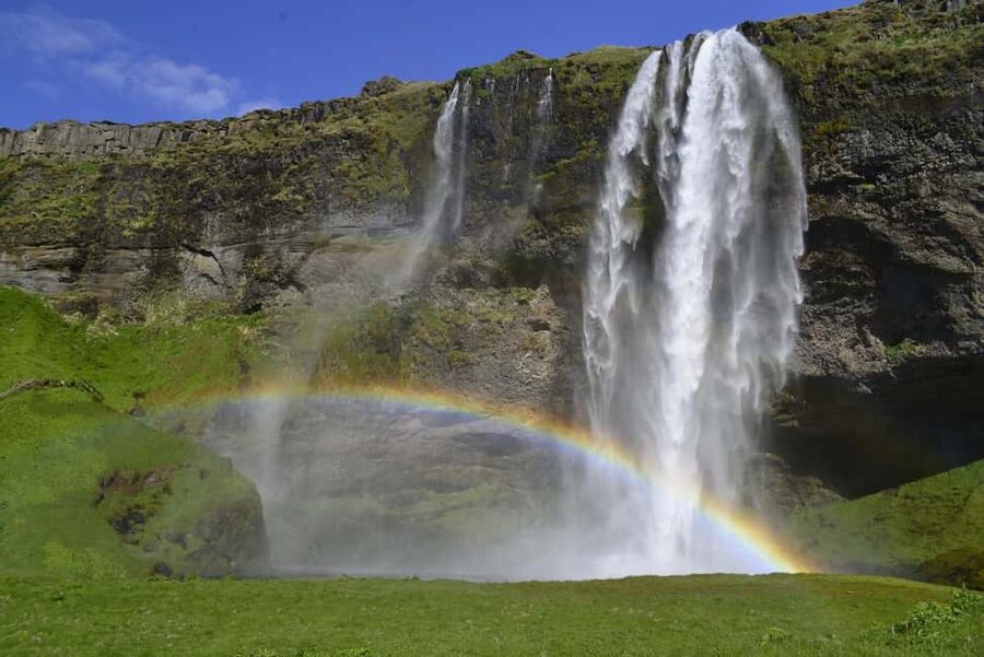 Reykjavík: Small Group Southern Iceland Day Trip - The value of a cruise-timed, small-group southern Iceland route