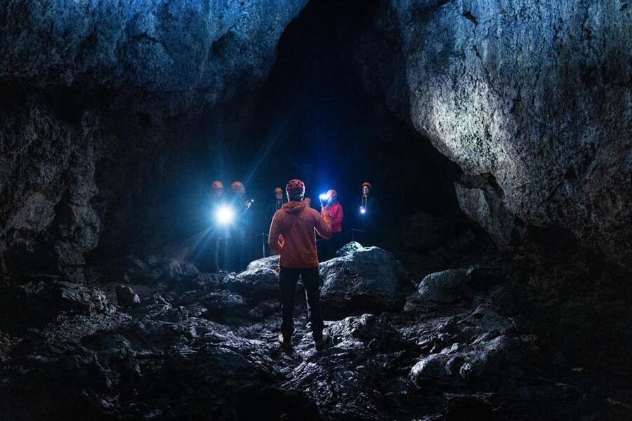 Reykjavik: Snæfellsnes Day Trip with Vatnshellir Lava Cave - Key takeaways before you go