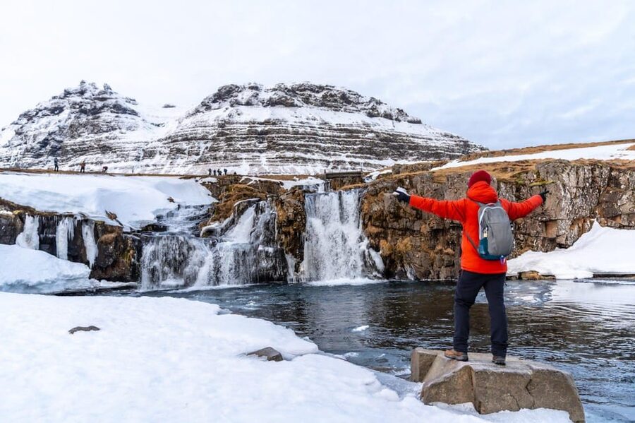 Reykjavik: Snæfellsnes Day Trip with Vatnshellir Lava Cave - What Guides Add (and Why Small-Group Matters Here)